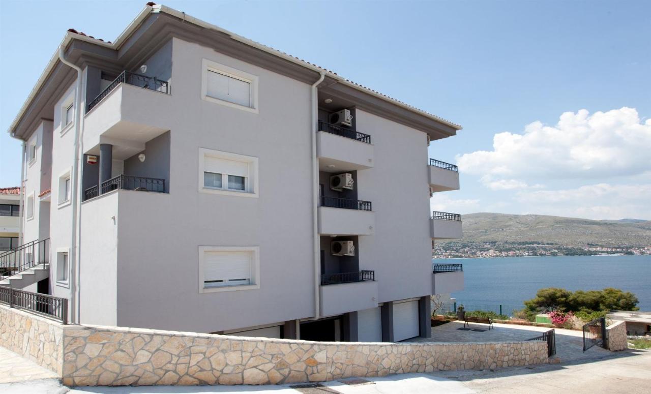 Apartments Maja Donji Okrug  Exterior foto