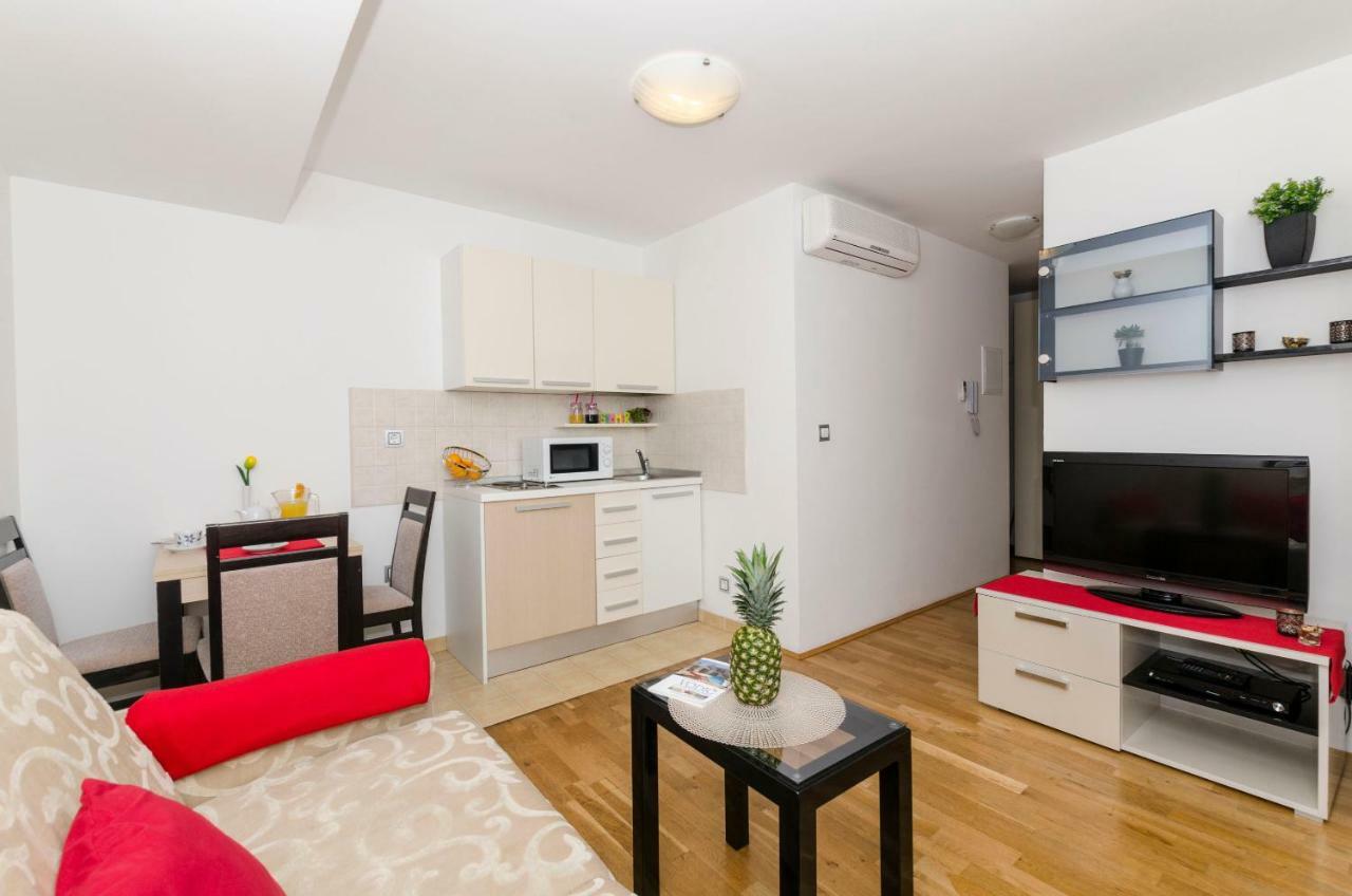 Apartments Maja Donji Okrug  Zimmer foto